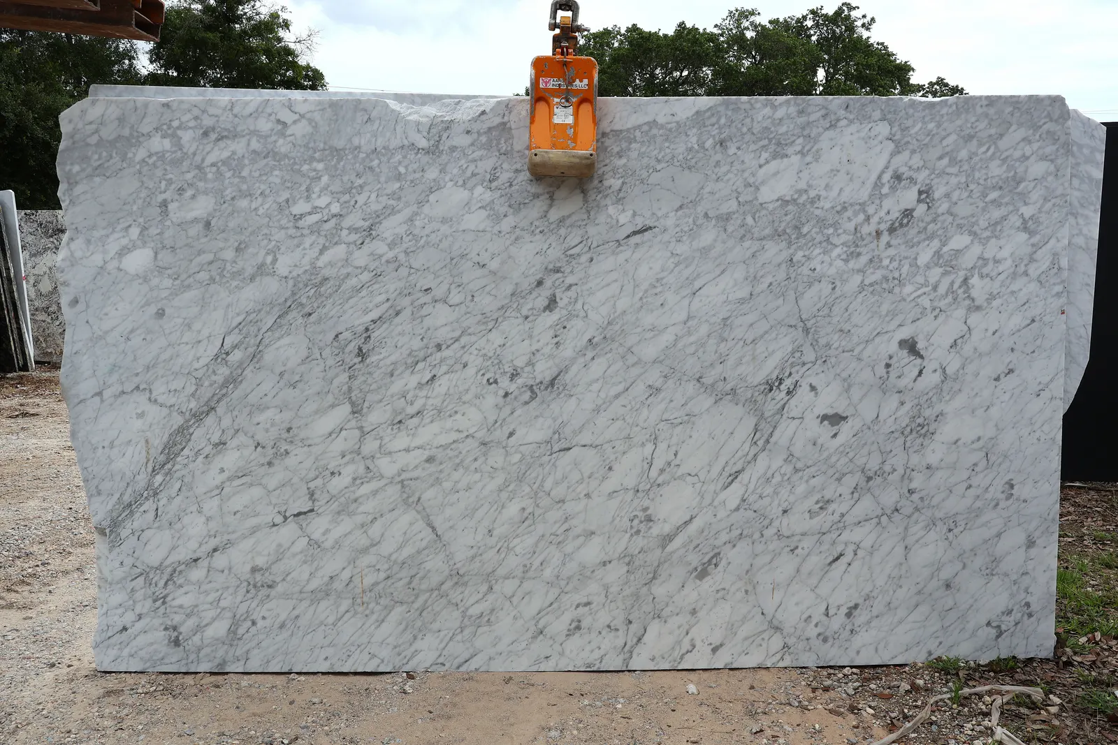 Bianco Carrara — JW Stone Logistics material photo 1