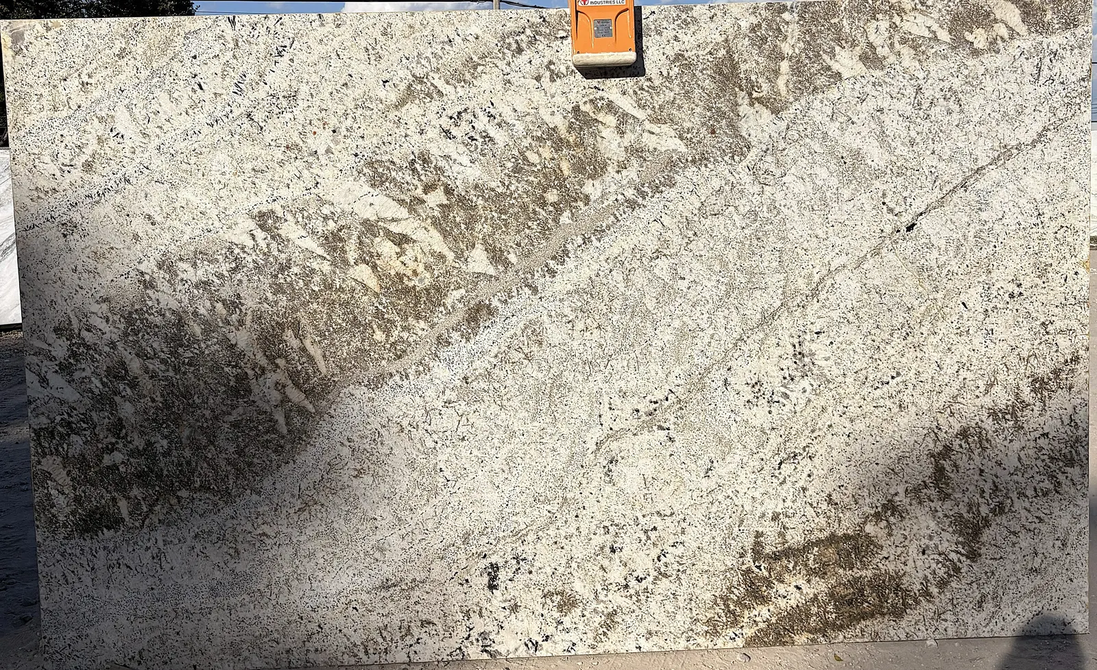 White Persa — JW Stone Logistics material photo 1