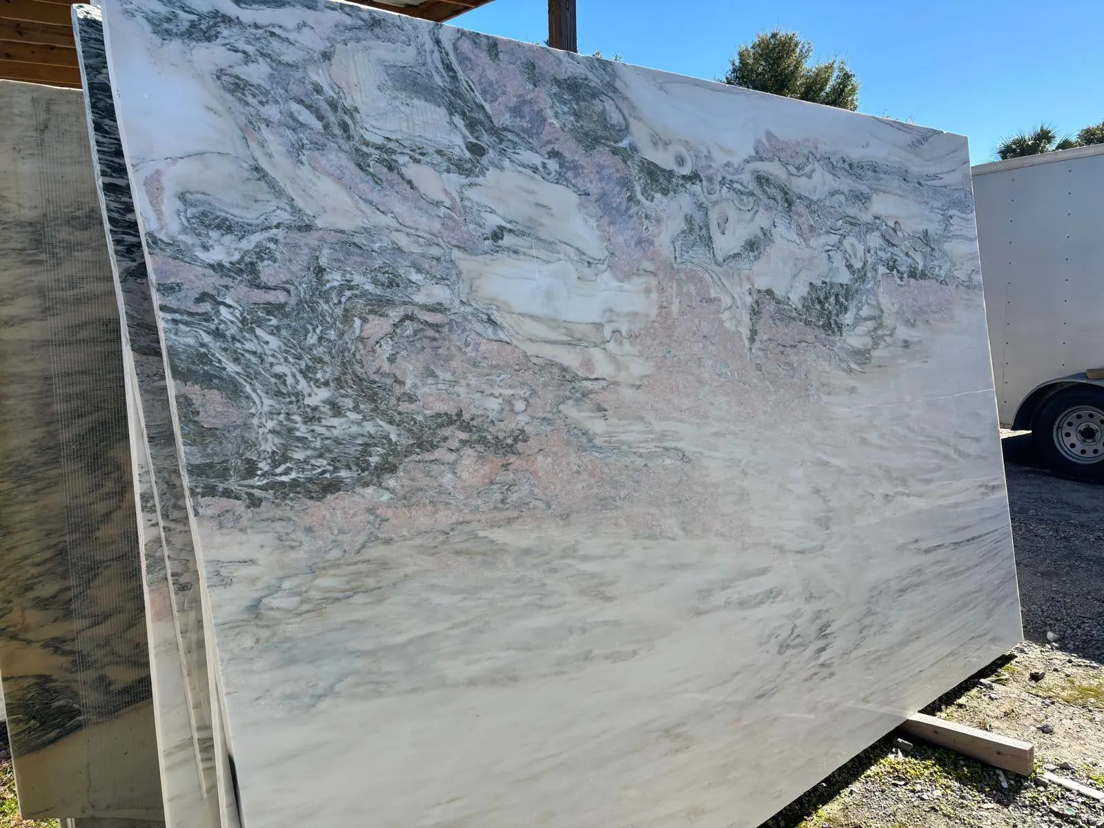 Alabama Rose — JW Stone Logistics material photo 1